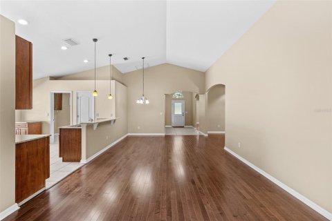 Casa en venta en Land O' Lakes, Florida, 3 dormitorios, 172.33 m2 № 2299597 - foto 11