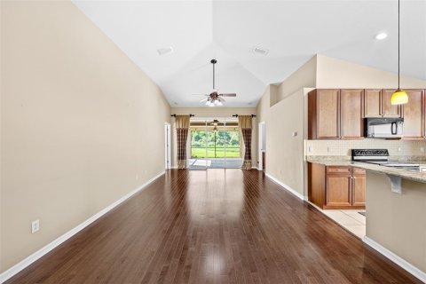 Casa en venta en Land O' Lakes, Florida, 3 dormitorios, 172.33 m2 № 2299597 - foto 7