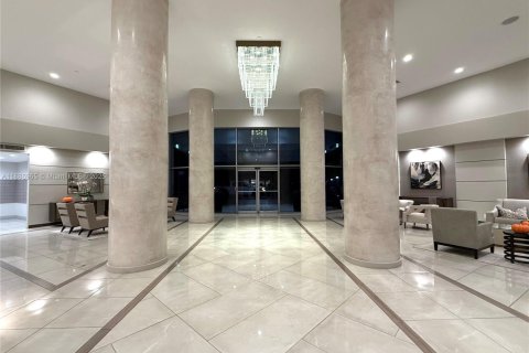Купить кондоминиум в Авентура, Флорида 1 спальня, 79.62м2, № 1932980 - фото 30