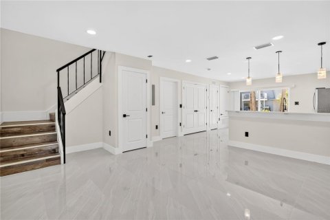Copropriété à vendre à Winter Park, Floride: 2 chambres, 102.94 m2 № 2105929 - photo 4