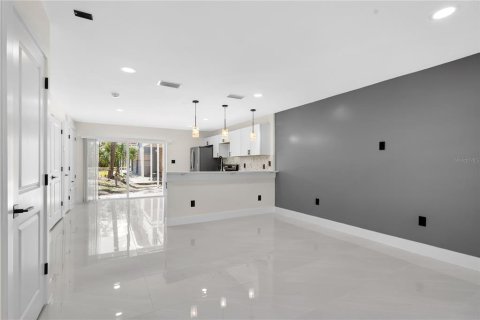 Copropriété à vendre à Winter Park, Floride: 2 chambres, 102.94 m2 № 2105929 - photo 3