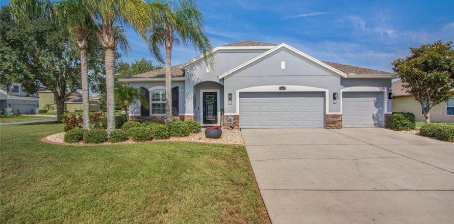 Casa en Clermont, Florida 4 dormitorios, 222.87 m2 № 1756997