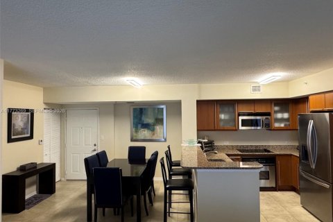 Copropriété à louer à Hallandale Beach, Floride: 2 chambres, 110.55 m2 № 2193776 - photo 3