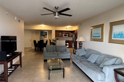 Copropriété à louer à Hallandale Beach, Floride: 2 chambres, 110.55 m2 № 2193776 - photo 5