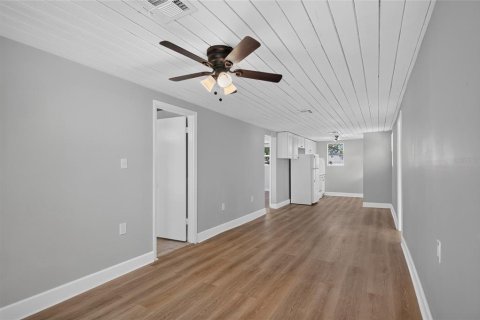 Villa ou maison à vendre à Sarasota, Floride: 3 chambres, 80.27 m2 № 2207992 - photo 12