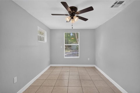 Villa ou maison à vendre à Sarasota, Floride: 3 chambres, 80.27 m2 № 2207992 - photo 15