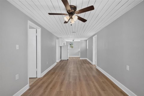Villa ou maison à vendre à Sarasota, Floride: 3 chambres, 80.27 m2 № 2207992 - photo 2
