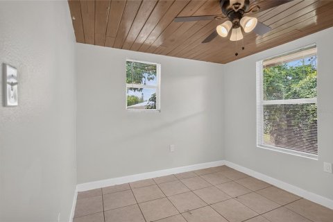 Villa ou maison à vendre à Sarasota, Floride: 3 chambres, 80.27 m2 № 2207992 - photo 17