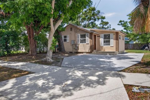 Villa ou maison à vendre à Sarasota, Floride: 3 chambres, 80.27 m2 № 2207992 - photo 22