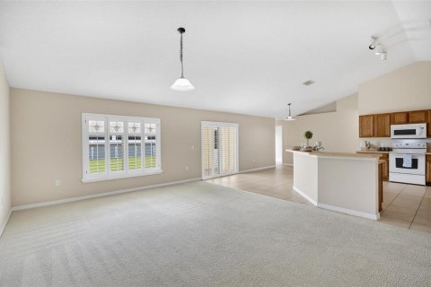 Casa en venta en Palm Coast, Florida, 4 dormitorios, 190.45 m2 № 2233178 - foto 10
