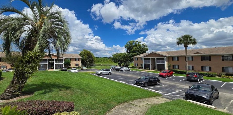 Condo in Altamonte Springs, Florida, 2 bedrooms  № 2230781