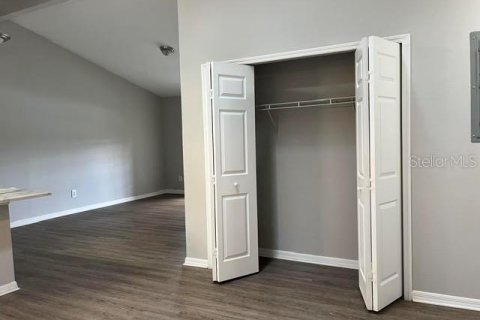 Condo in Altamonte Springs, Florida, 2 bedrooms  № 2230781 - photo 10