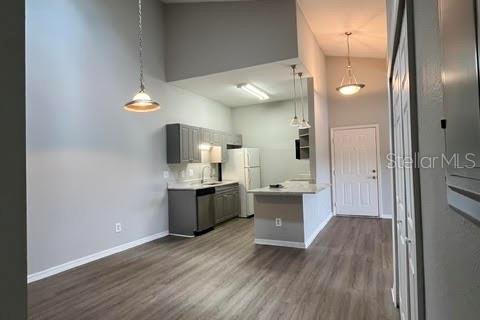 Condo in Altamonte Springs, Florida, 2 bedrooms  № 2230781 - photo 12