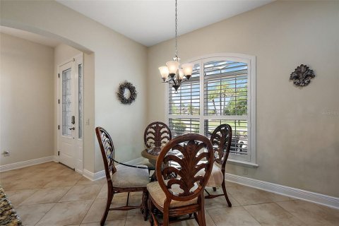 Villa ou maison à vendre à The Villages, Floride: 3 chambres, 241.73 m2 № 1879064 - photo 9