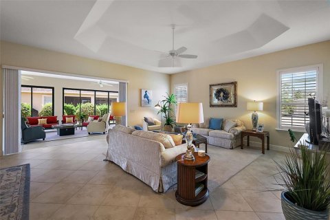 Villa ou maison à vendre à The Villages, Floride: 3 chambres, 241.73 m2 № 1879064 - photo 11