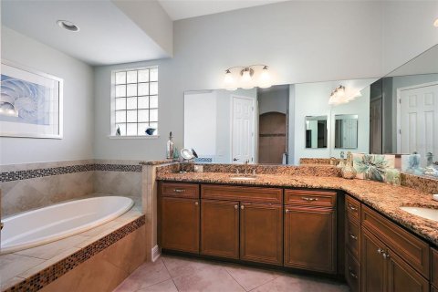 Villa ou maison à vendre à The Villages, Floride: 3 chambres, 241.73 m2 № 1879064 - photo 19