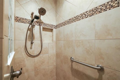 Villa ou maison à vendre à The Villages, Floride: 3 chambres, 241.73 m2 № 1879064 - photo 30