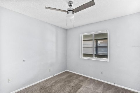 Condominio en venta en Winter Haven, Florida, 3 dormitorios, 99.68 m2 № 1880690 - foto 13