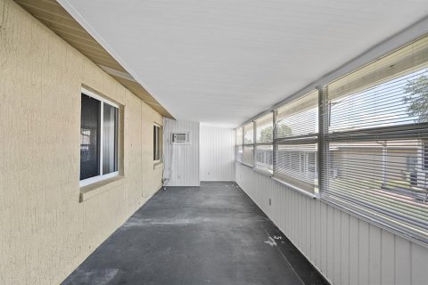 Condominio en venta en Winter Haven, Florida, 3 dormitorios, 99.68 m2 № 1880690 - foto 14