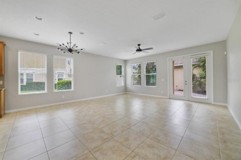 Adosado en alquiler en Windermere, Florida, 3 dormitorios, 174.75 m2 № 1914578 - foto 5