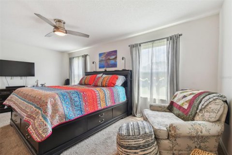 Townhouse in Tampa, Florida 2 bedrooms, 150.59 sq.m. № 1341569 - photo 19