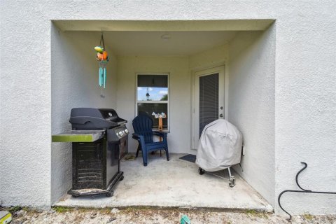 Townhouse in Tampa, Florida 2 bedrooms, 150.59 sq.m. № 1341569 - photo 27