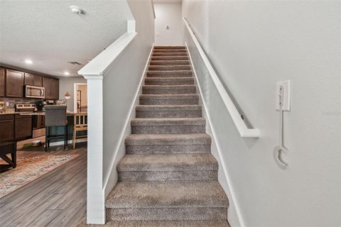 Townhouse in Tampa, Florida 2 bedrooms, 150.59 sq.m. № 1341569 - photo 16