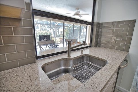 Villa ou maison à vendre à Nokomis, Floride: 2 chambres, 130.71 m2 № 2410628 - photo 12
