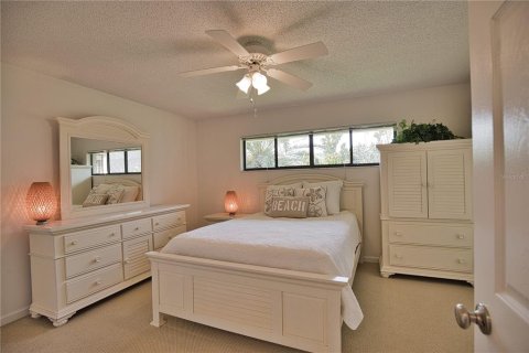 Villa ou maison à vendre à Nokomis, Floride: 2 chambres, 130.71 m2 № 2410628 - photo 24