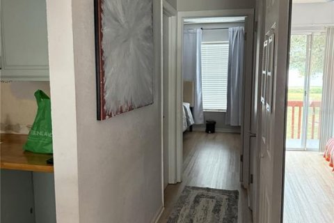 Купить кондоминиум в Сент-Питерсберг, Флорида 4 комнаты, 58.53м2, № 2110958 - фото 4