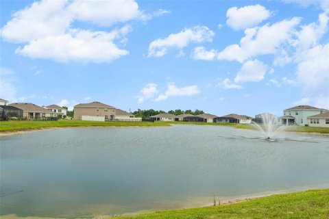 House in Parrish, Florida 4 bedrooms, 169.83 sq.m. № 2092279 - photo 27