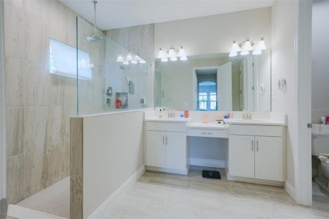 Villa ou maison à vendre à Riverview, Floride: 4 chambres, 297.19 m2 № 2294805 - photo 18