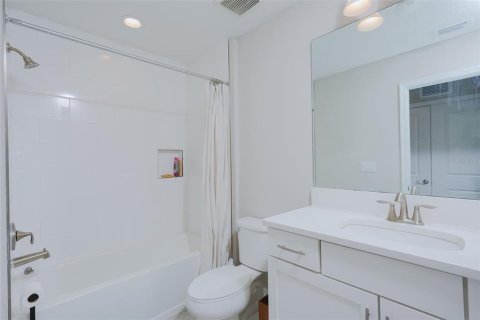 Villa ou maison à vendre à Riverview, Floride: 4 chambres, 297.19 m2 № 2294805 - photo 30