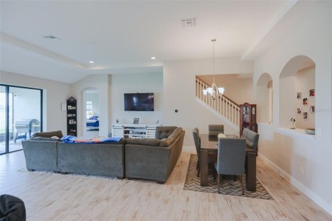 Villa ou maison à vendre à Riverview, Floride: 4 chambres, 297.19 m2 № 2294805 - photo 12