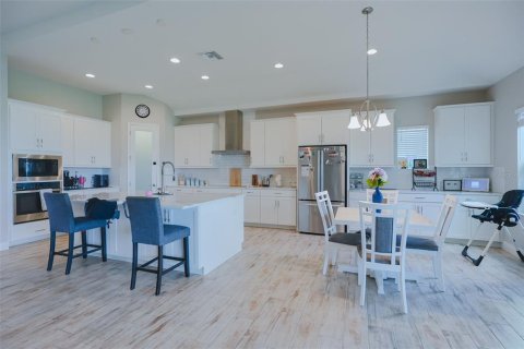 Villa ou maison à vendre à Riverview, Floride: 4 chambres, 297.19 m2 № 2294805 - photo 7
