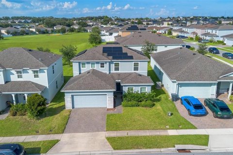 House in Davenport, Florida 4 bedrooms, 237.46 sq.m. № 2099049 - photo 25