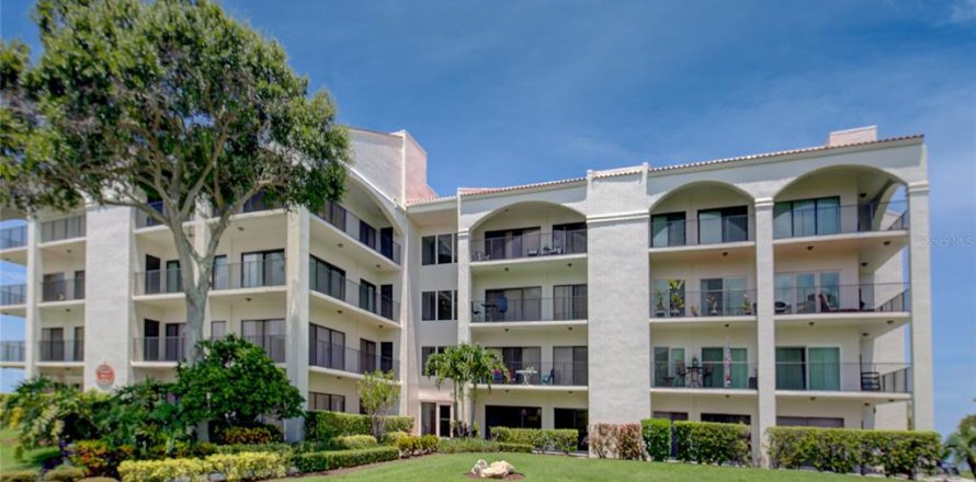 Condominio en Tarpon Springs, Florida, 1 dormitorio  № 1264819