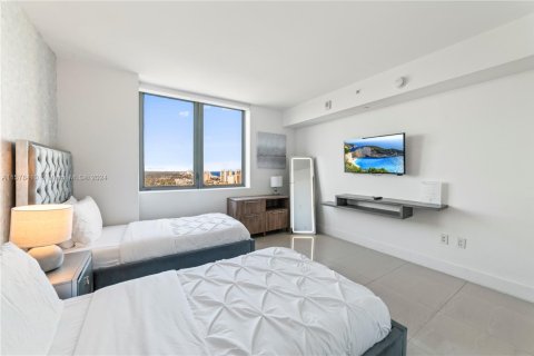 Copropriété à louer à Hallandale Beach, Floride: 3 chambres, 146.51 m2 № 1933863 - photo 19