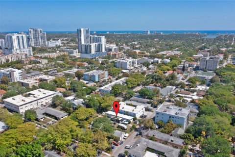 Купить коммерческую недвижимость в Холливуд, Флорида № 2000703 - фото 3