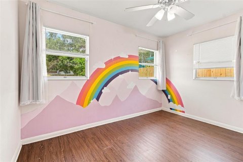 Casa en venta en Tampa, Florida, 4 dormitorios, 121.33 m2 № 2330052 - foto 14