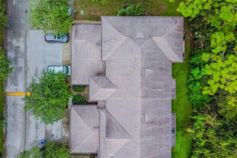 Adosado en venta en Tampa, Florida, 2 dormitorios, 118.73 m2 № 2234296 - foto 9