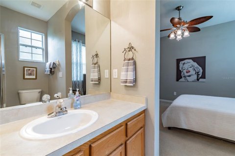 Adosado en venta en Tampa, Florida, 2 dormitorios, 118.73 m2 № 2234296 - foto 25