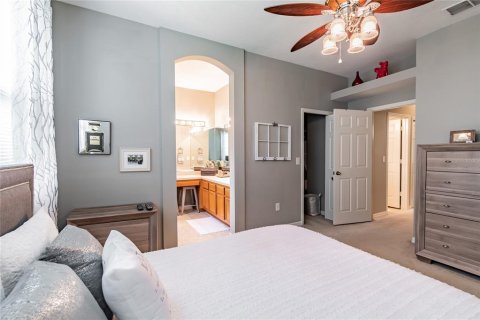Adosado en venta en Tampa, Florida, 2 dormitorios, 118.73 m2 № 2234296 - foto 19