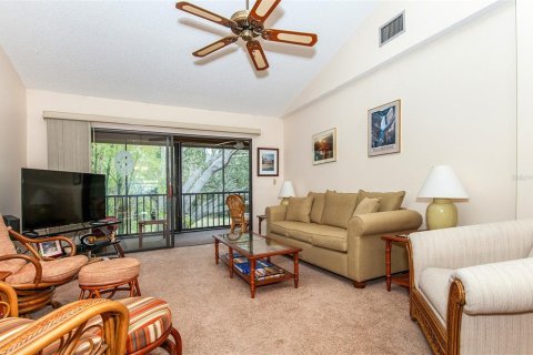 Condo in Venice, Florida, 2 bedrooms № 2100993 - photo 14