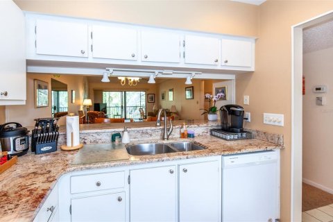 Condo in Venice, Florida, 2 bedrooms № 2100993 - photo 6