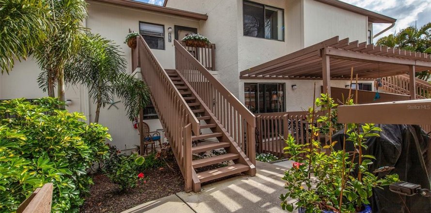Condo in Venice, Florida, 2 bedrooms № 2100993