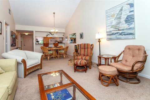 Condo in Venice, Florida, 2 bedrooms № 2100993 - photo 21
