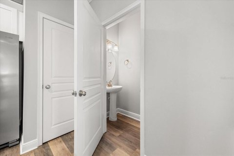 Adosado en venta en Orlando, Florida, 3 dormitorios, 171.5 m2 № 1614946 - foto 12