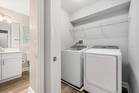 Adosado en venta en Orlando, Florida, 3 dormitorios, 171.5 m2 № 1614946 - foto 30