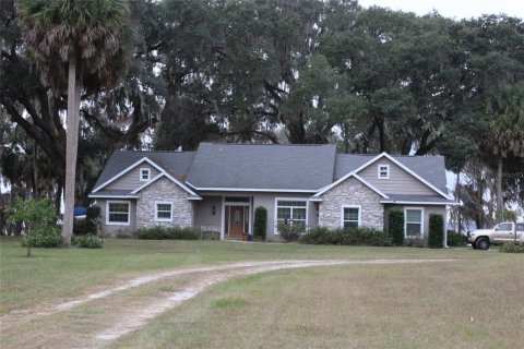 Villa ou maison à Hawthorne, Floride 2 chambres, 168.9 m2 № 2373388